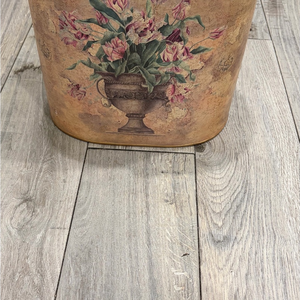 Floral Decorative basket Vintage Design - Picture 2 of 4